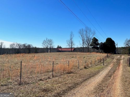 450 Harris Rd, Concord, GA 30206-3278
