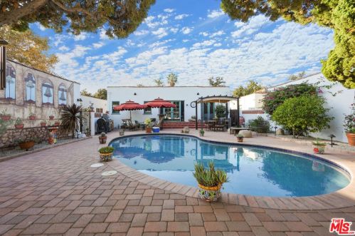 1250 Ethel St, Glendale CA  91207-1824 exterior