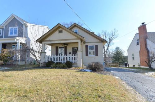 7108 Fowler Ave, Cincinnati, OH 45243-2504