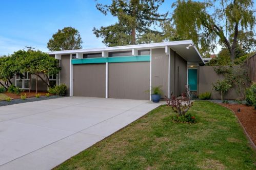 2657 Greer Rd, Palo Alto, CA 94303-3730