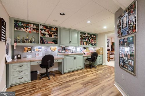 1991 Pickering Trl, Lancaster PA 17601-4972 exterior