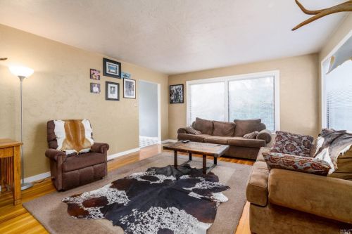 351 North St, Willits, CA 95490-3801