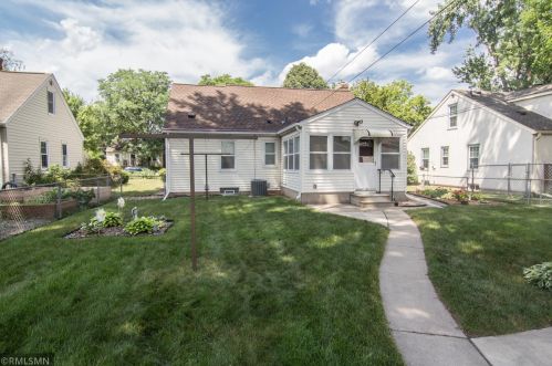 748 Hoyt Ave, Saint Paul, MN 55106-1010