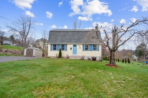213 Sunset Ln, Kensington, CT 06037-3201