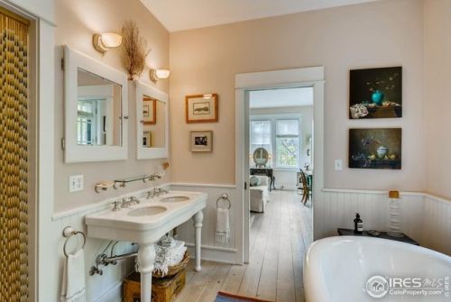 2123 4th St, Boulder CO  80302-4901 exterior