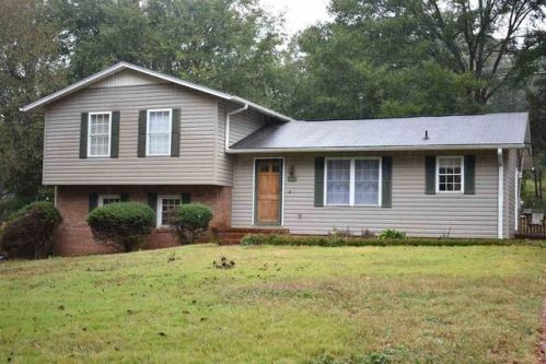 108 Evergreen Ct, Central, SC 29630-9469