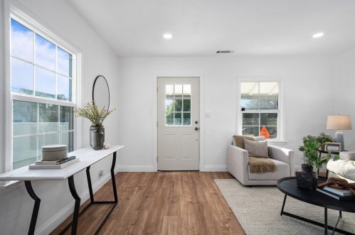 1120 Boynton St, Glendale CA  91205-2828 exterior