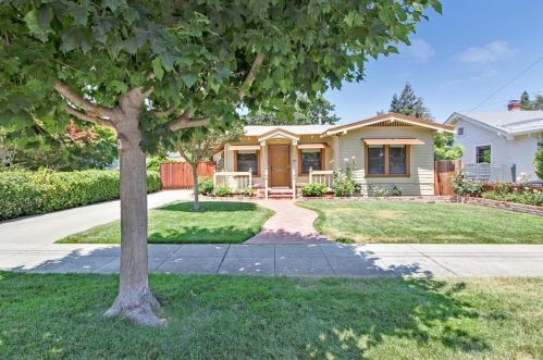 552 Pettis Ave, Mountain View, CA 94041-1832