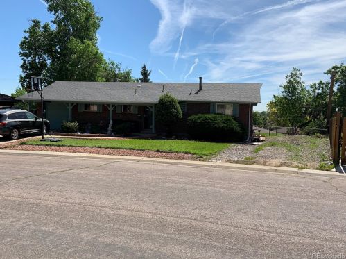 8338 Shoshone St, Denver, CO 80221-4632