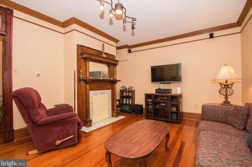 122 Main St, Middletown MD  21769-7931 exterior
