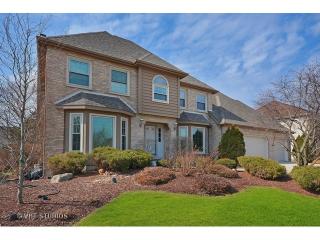 1537 Vest Dr, Naperville, IL 60563-9381