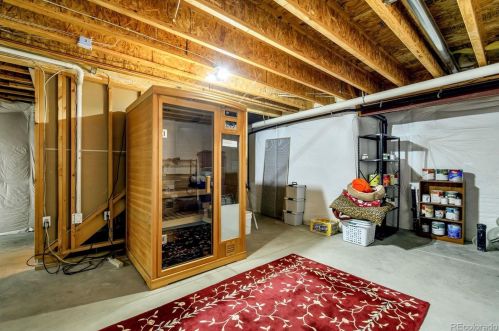 7195 Robertsdale Way, Denver CO 80016-7505 exterior