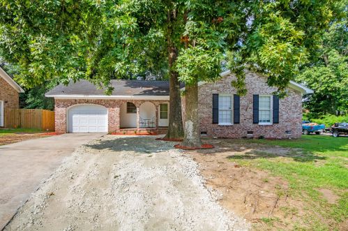 200 Finch St, Ladson SC  29456-4909 exterior