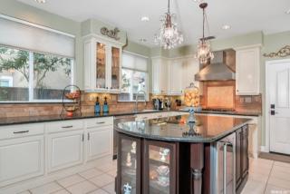 1345 Freswick Dr, Folsom, CA 95630-5300