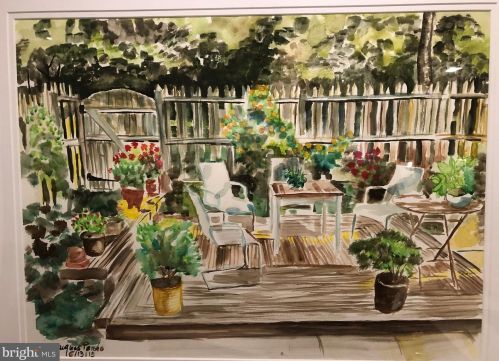 9233 Three Oaks Dr, Silver Spring MD 20901-3372 exterior