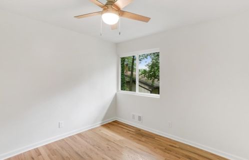 2501 Bradford Sq, Atlanta GA  30345-1338 exterior