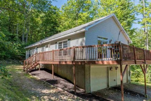 42 Leisure Dr, Laconia, NH 03249-7444