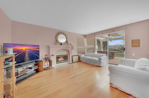 1292 Night Star Way, Anaheim CA  92808-2518 exterior