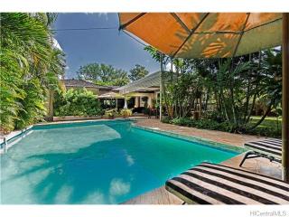 1152 Kealaolu Ave, Honolulu HI  96816-5419 exterior