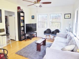 3931 Fountain Ave, Los Angeles CA  90029-2217 exterior