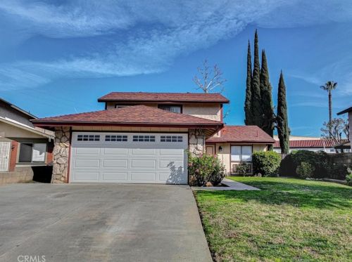 3984 Yellowstone Cir, Chino, CA 91710-5626