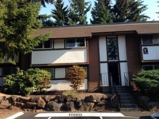 7305 224th St, Edmonds, WA 98026-8390