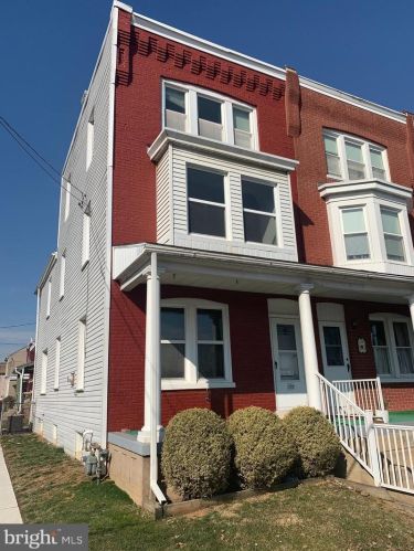 222 Reservoir St, Lancaster, PA 17602-3138