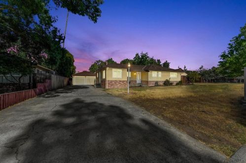 7824 Clearview Dr, Citrus Heights, CA 95610-1539
