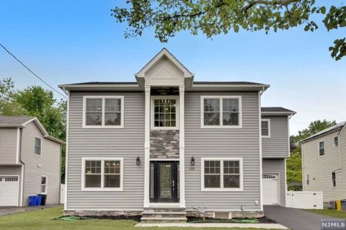 218 Woodland Rd, N Milford, NJ 07646-2340