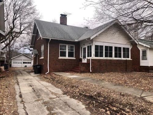1504 Franklin St, Danville, IL 61832-2312