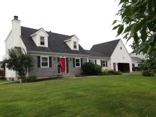 46 Isham Cir, Saint George VT  05495-8107 exterior