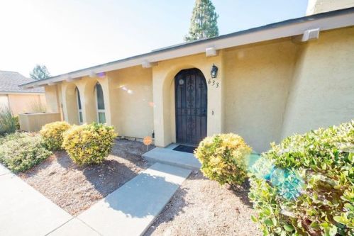 633 Kumquat Way, Oceanside, CA 92058-1677