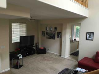 1834 Bradbury St, Salinas, CA 93906-4688