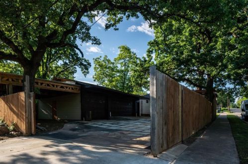 3801 Childress St, Fort Worth TX  76119-3541 exterior