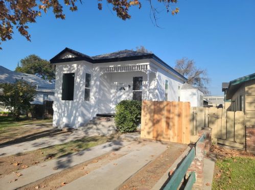 221 I St, Madera, CA 93637-4491