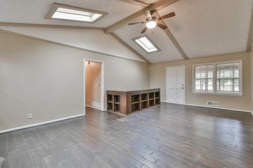125 River Dr, Holly Springs, GA 30188-2721