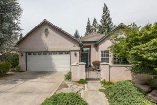 1884 Stonebrook Ln, Clovis, CA 93611-5984