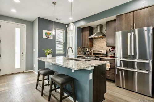 17206 Alameda Pkwy, Denver CO  80017-4901 exterior