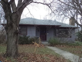 526 River Dr, Belvidere, IL 61008-3408