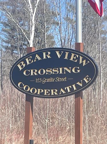 7 Parkwood Dr, Allenstown, NH 03275-2229