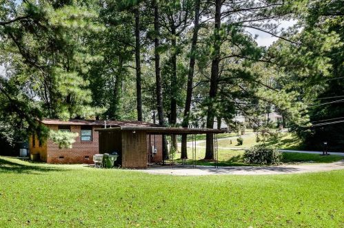 1902 Hickory Rd, Atlanta GA  30341-3230 exterior