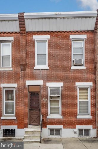 924 Daly St, Philadelphia, PA 19148-3104