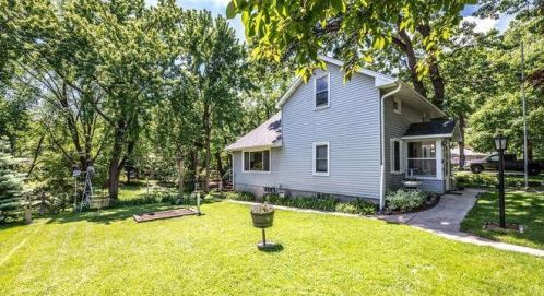 529 6th St, Hastings, MN 55033-1919