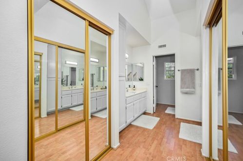 889 Sapphire Ln, Anaheim CA  92807-4864 exterior