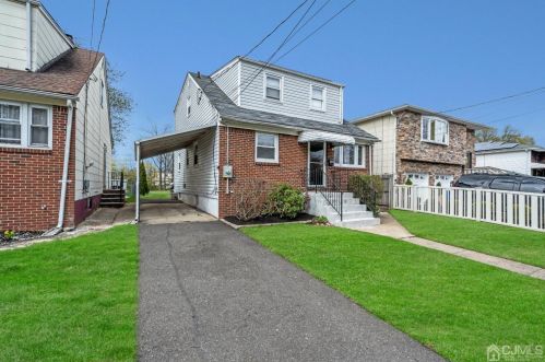 1350 Stockton St, Rahway, NJ 07065-5509