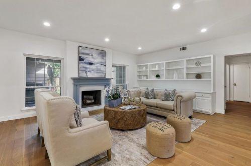 9078 Fairglen Dr, Dallas, TX 75231-4860
