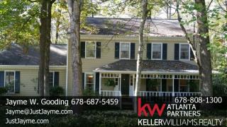 878 Saybrook Cir, Lilburn, GA 30047-2652