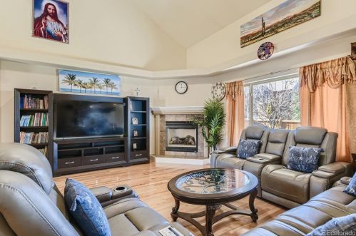 2313 72 Ave, Greeley CO 80634-8676 exterior