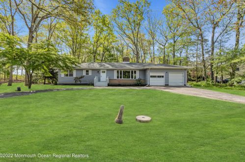 99 Hope Chapel Rd, Jackson Twp, NJ 08527-2959
