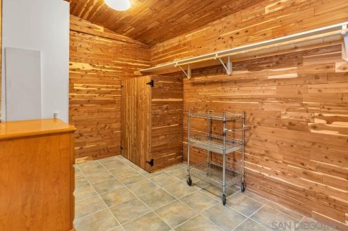 432 J St, Chula Vista, CA 91910-6435